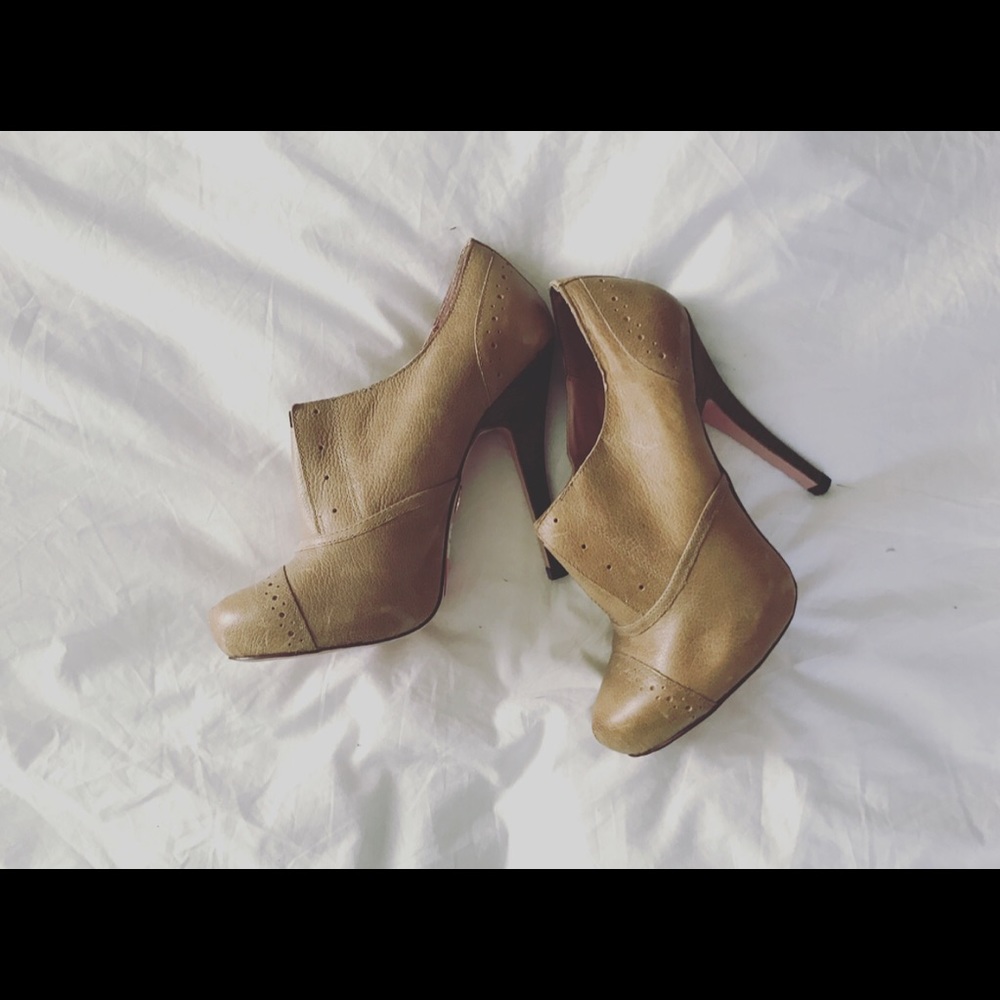 Betsy Johnson heels